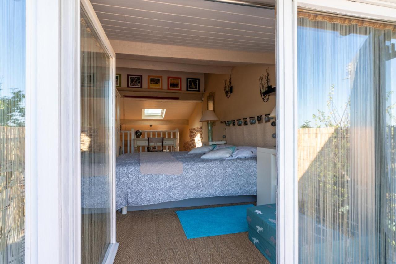 Appart Aux Portes De La Camargue Manduel Экстерьер фото